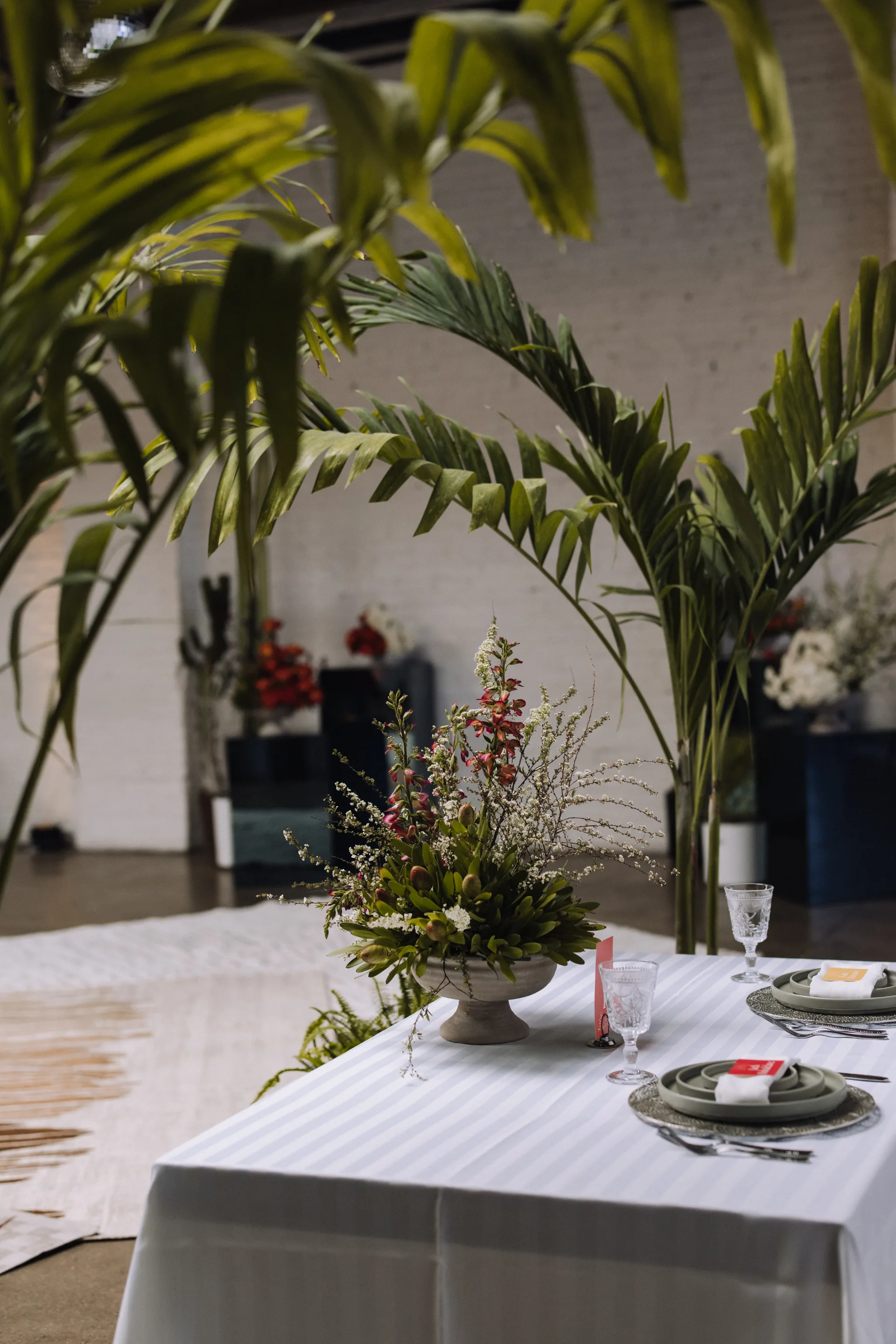 Details shot of the sweetheart table